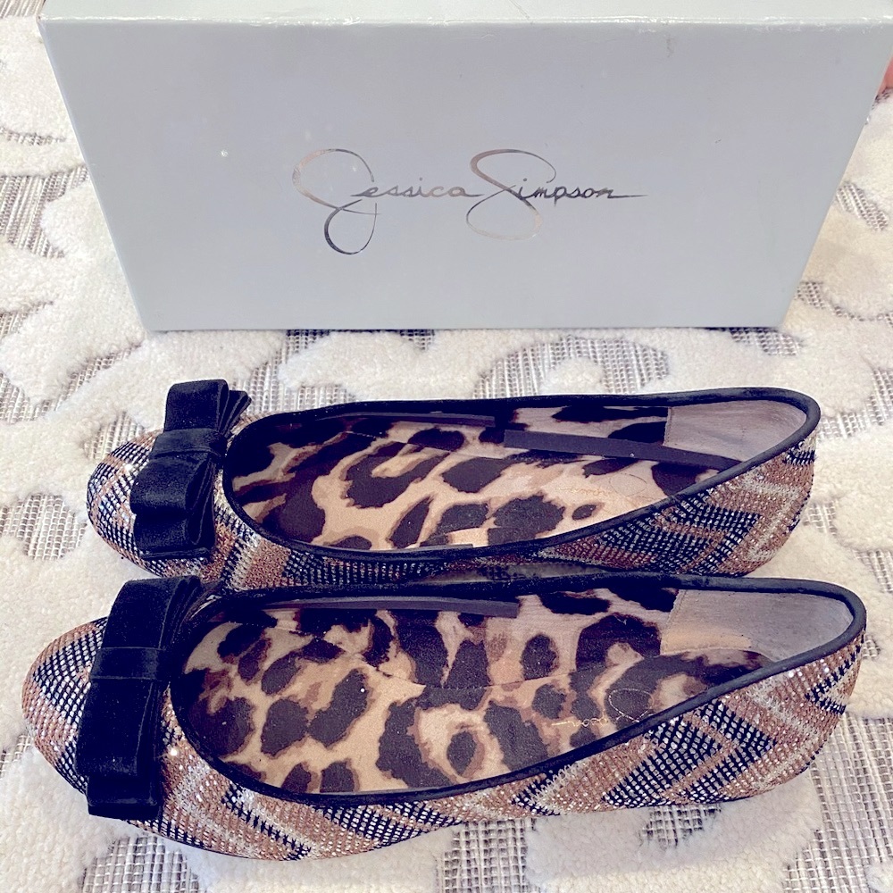 Jessica Simpson Sparkly Flats Size 8.5